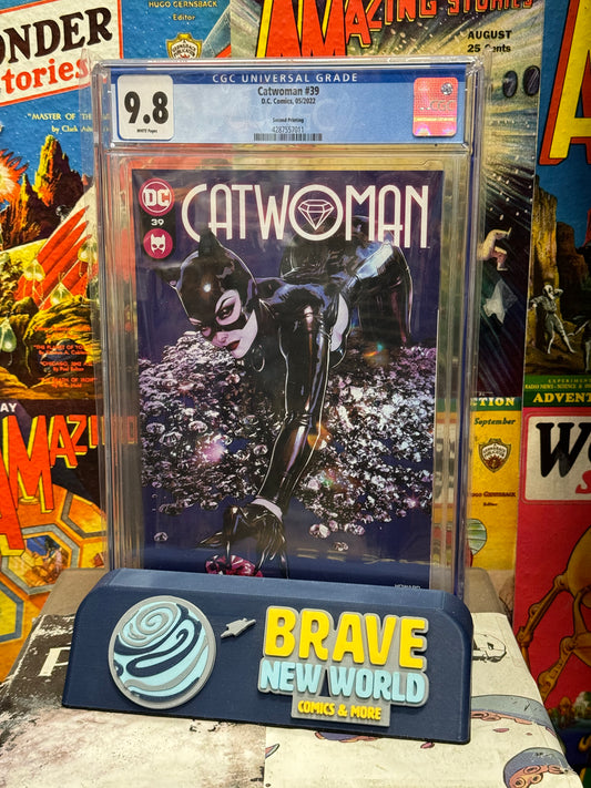 Catwoman #39 CGC Graded 9.8 Second Printing Sozomaika Michelle Pfeiffer
